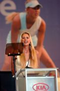 STANBUL?DA, AUTO SHOW?DA ANNA KOURNKOVA ZDHAMI...