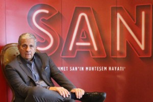 AHMET SAN, MESLEK HAYATININ 41 YILINI KTAPLA TALANDIRDI