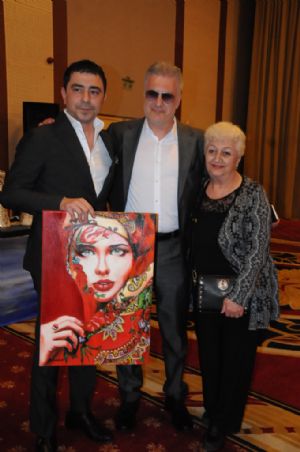 TAMER KARADALI’NIN RESSAM ANNESNDEN SERG...