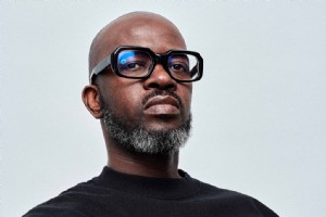 DNYA SAHNELERN KASIP KAVURAN, GRAMMY DLL  BLACK COFFEE TRKYE’YE GELYOR