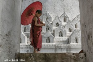 FOTORAF SANATISI BLENT KK, BELGESEL FOTORAF SYLES LE AYSU KUN & LE MONDE D’AYSU SANAT ATLYES’NDE