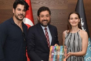 FAHRYE EVCEN VE BURAK ZVT’TEN 3 OCUK SZ