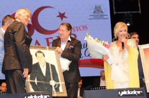 EMEL SAYIN - AHMET ZHAN’DAN 30 AUSTOS DET! ISPARTA’DA 15 BN KYE KONSER VERDLER