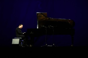 FAZIL SAY’DAN 18 AY SONRA LK KONSER