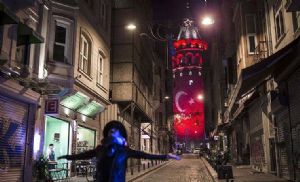 GALATA KULES KIRMIZI BEYAZA BRND