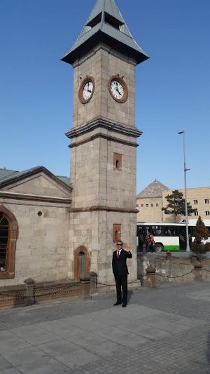 HALUK ZKAN, MEMLEKET KAYSER’YE, MEDYA VE SANAT DNYASINI TAIYACAK