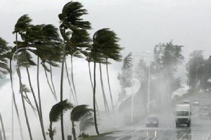 METEOROLOJ’DEN STANBUL N FIRTINA UYARISI!