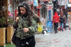 STANBUL N DONDURAN TAHMN! SICAKLIK 1 SAATTE 10 DERECE DECEK