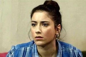 HAZAL KAYA AMELYAT OLDU: ’AK-I MEMNU SETNDE BALAMITI’