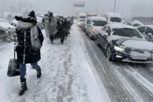 METEOROLOJ’DEN UYARI: STANBUL’A KAR SAANAKLARI GELYOR