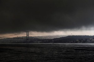 STANBUL’DA RKTEN GRNT! METEOROLOJ’DEN UYARI GELD