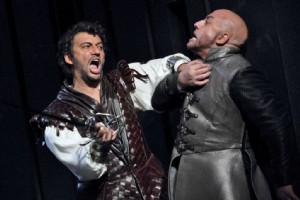 OPERA BAYAPITI "OTELLO" ZORLU PSM STUDO EKRANINDA