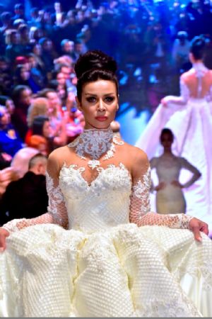 BU YILIN DN TRENDLER  "KALAMI WEDDING FEST"TE GRCYE IKTI