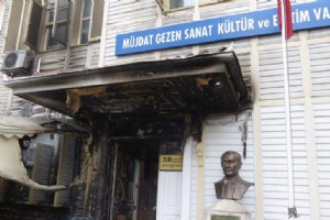 MJDAT GEZEN SANAT MERKEZ’NE RKN SALDIRI