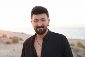 ONUR DEMR ’’SAVRULDUM’’ LE TARKAN’IN ZNDE