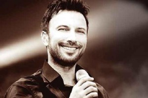 TARKAN ZLEMEK BU KEZ OK ZOR! TARKAN KONSERNDE MERDVENLER BLE SERVET DEERNDE