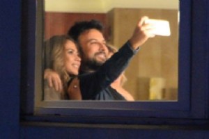 TARKAN’DAN GECE SELFE’S