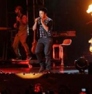 TARKAN TRABZON KONSERN YARIDA KEST