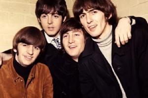 THE BEATLES ONLNE OLDU!